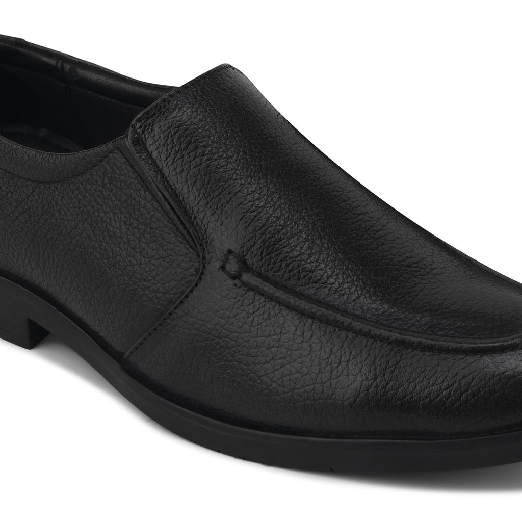 MC03 - Men’s Premium Black Leather Slip-On Moccasin Shoes