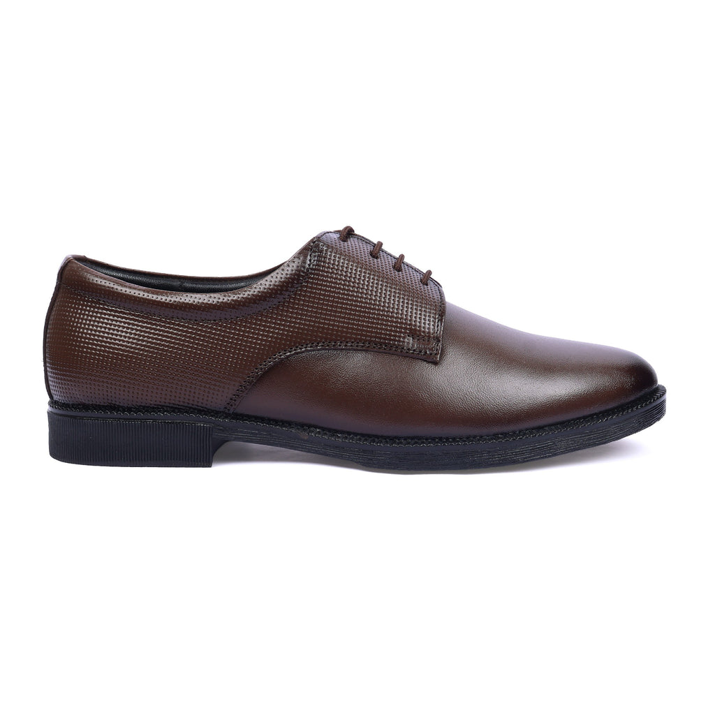 DB02 - Classic Brown Textured Derby Shoes – Premium Leather Formal Lace-Up for Men