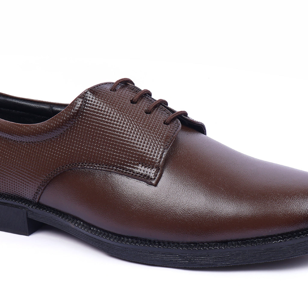 DB02 - Classic Brown Textured Derby Shoes – Premium Leather Formal Lace-Up for Men
